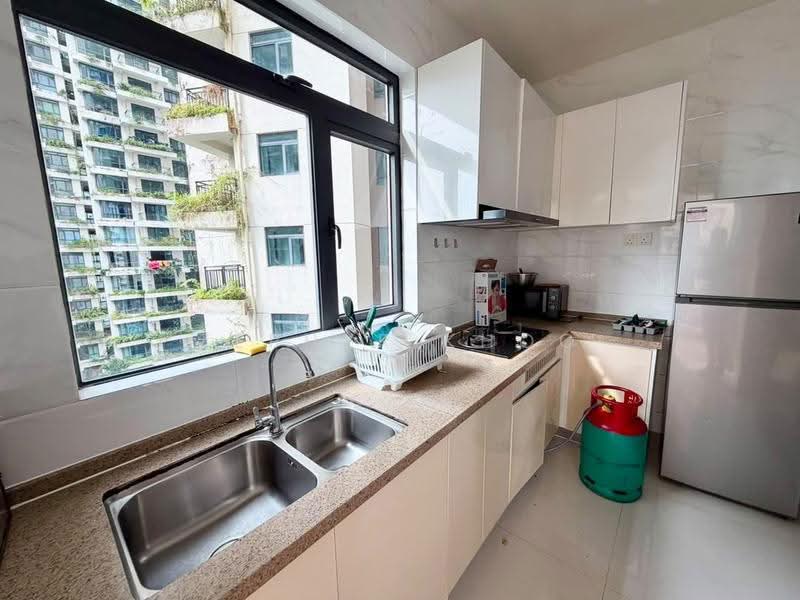Apartment for Rent at Regalia Park @ Forest City - Zephyr Khoo - Kitchen - PropertyGuru.com.my