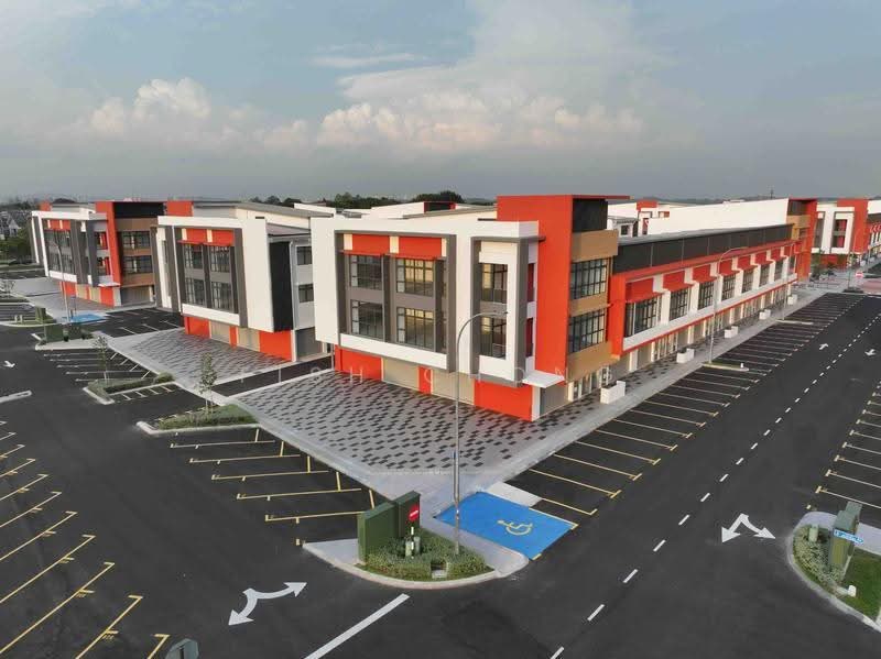 Shop / Office for Rent in Bandar Rimbayu (Telok Panglima Garang) - Fish Chong - Exterior - PropertyGuru.com.my