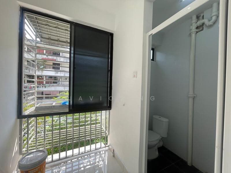 Flat for Sale at Taman Batu Bukit - Javios Ng - Bathroom - PropertyGuru.com.my