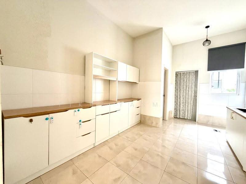 2-storey Terraced House for Sale in Serene Heights (Semenyih) - Fikri Yasmin - Kitchen - PropertyGuru.com.my