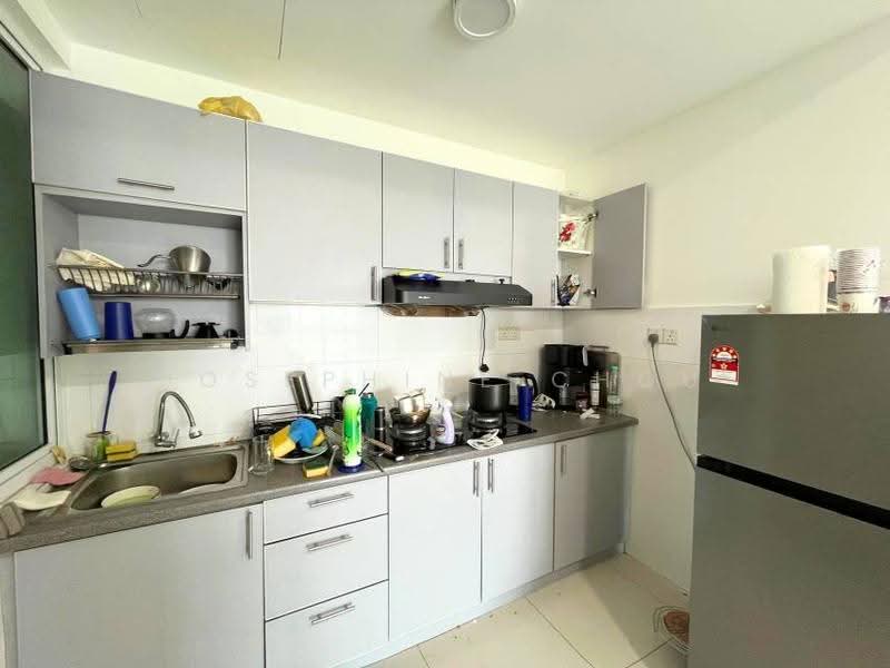 Kediaman Servis untuk Dijual di Temasya 8 - Josephine Chou - Kitchen - PropertyGuru.com.my