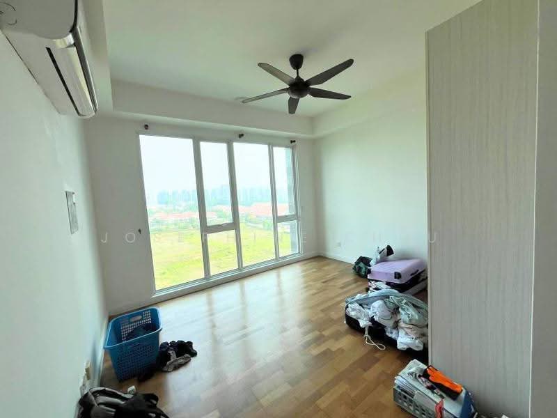 Kediaman Servis untuk Dijual di Temasya 8 - Josephine Chou - Bedroom - PropertyGuru.com.my