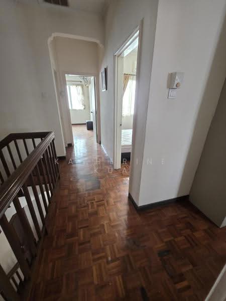 2-storey Terraced House for Rent in Usj 2 (Subang Jaya) - Katherine Kua - Corridor - PropertyGuru.com.my