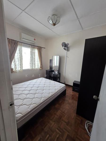 2-storey Terraced House for Rent in Usj 2 (Subang Jaya) - Katherine Kua - Bedroom - PropertyGuru.com.my