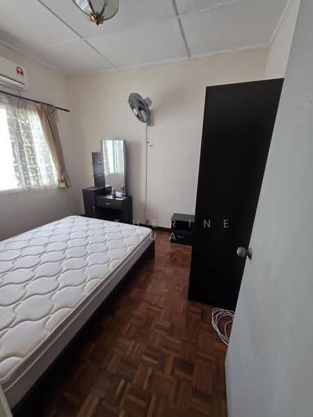 2-storey Terraced House for Rent in Usj 2 (Subang Jaya) - Katherine Kua - Bedroom - PropertyGuru.com.my