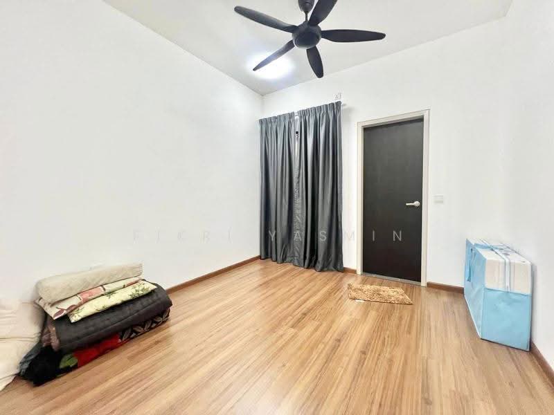 Terraced House for Sale in Bandar Serenia (Dengkil) - Fikri Yasmin - Bedroom - PropertyGuru.com.my
