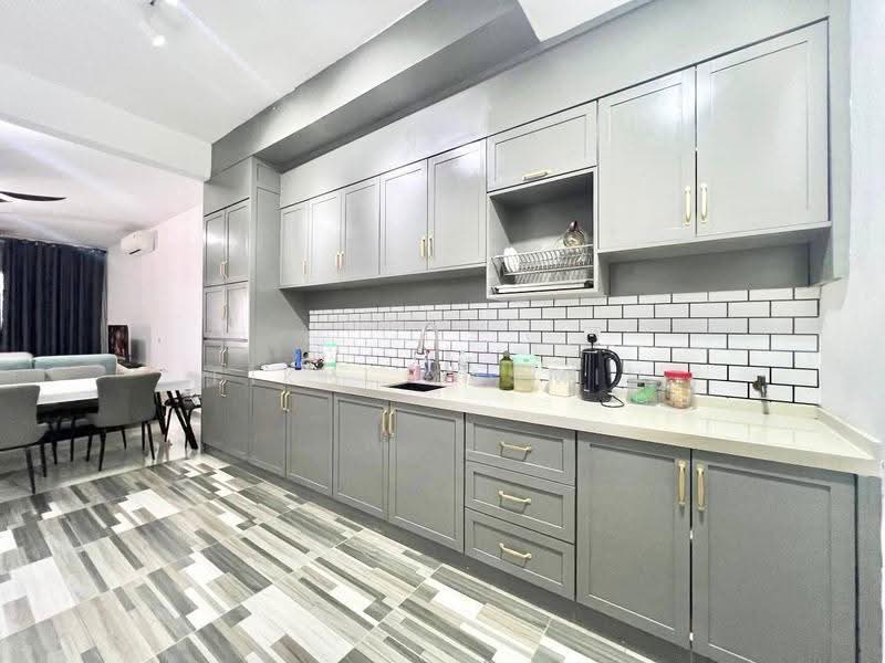 Terraced House for Sale in Bandar Serenia (Dengkil) - Fikri Yasmin - Kitchen - PropertyGuru.com.my