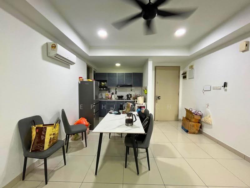 Kediaman Servis untuk Dijual di Temasya 8 - Josephine Chou - Dining Room - PropertyGuru.com.my