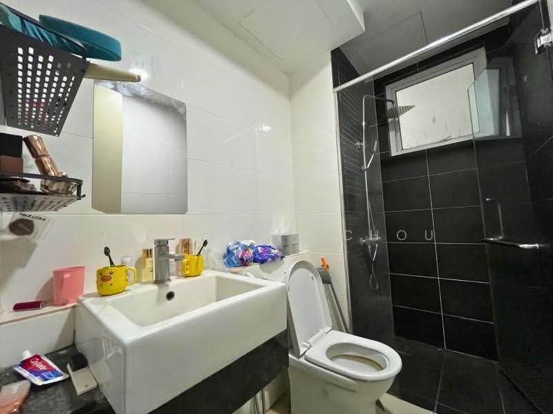 Kediaman Servis untuk Dijual di Temasya 8 - Josephine Chou - Bathroom - PropertyGuru.com.my