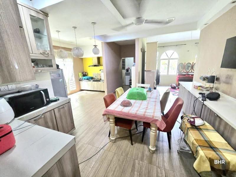Bungalow House for Sale in Seksyen 3 (Bangi) - Fikri Yasmin - Kitchen - PropertyGuru.com.my