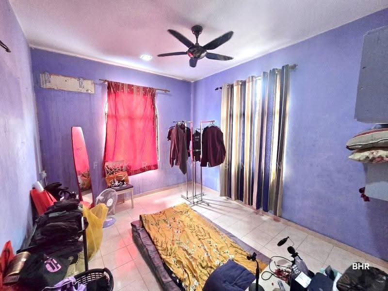 Bungalow House for Sale in Seksyen 3 (Bangi) - Fikri Yasmin - Bedroom - PropertyGuru.com.my