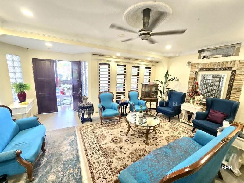 Bungalow House for Sale in Seksyen 3 (Bangi) - Fikri Yasmin - Living Room - PropertyGuru.com.my