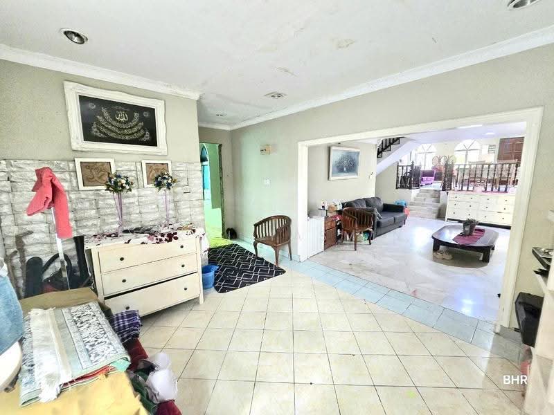 Bungalow House for Sale in Seksyen 3 (Bangi) - Fikri Yasmin - Living Room - PropertyGuru.com.my