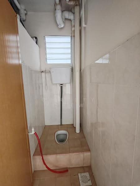 Flat for Rent at Taman Tasik Utama - Christy Chew - Bathroom - PropertyGuru.com.my