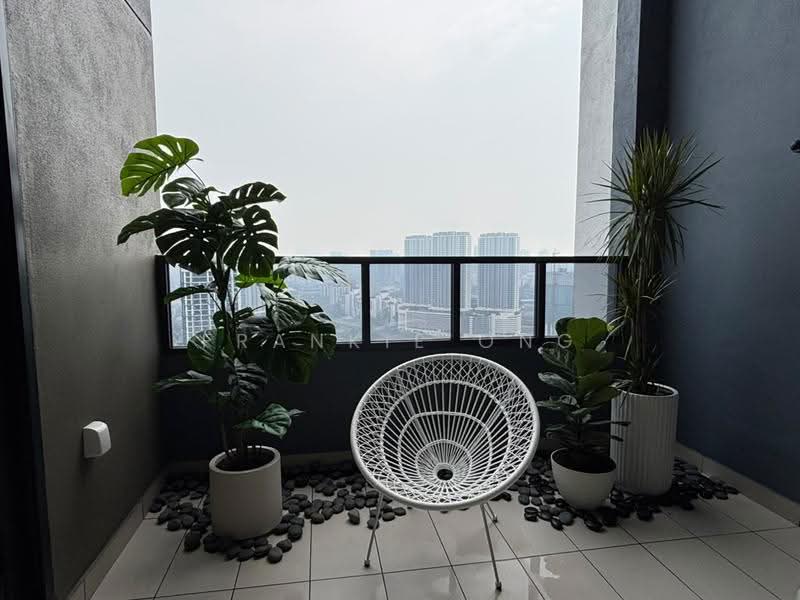 Kediaman Servis untuk Disewa di East Parc @ Manjalara - Frankie Ong - Balcony - PropertyGuru.com.my