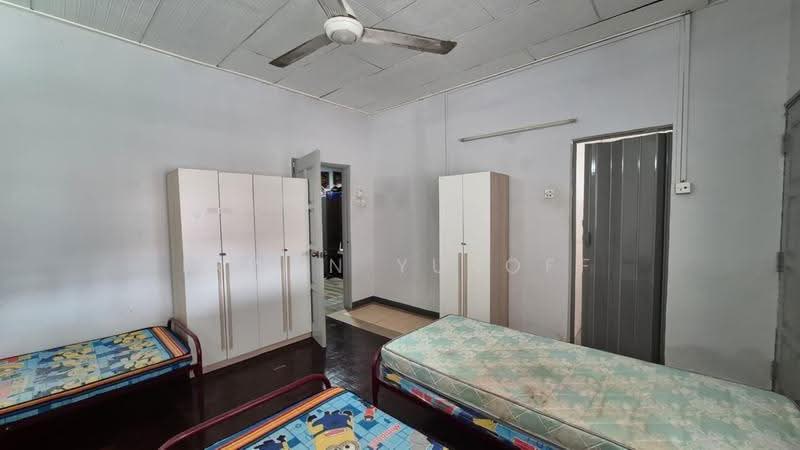 2-storey Terraced House for Sale in Seksyen 4 (Shah Alam) - Irwan Yusoff - PropertyGuru.com.my
