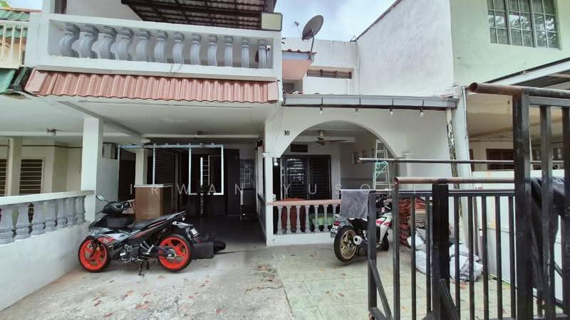 2-storey Terraced House for Sale in Seksyen 4 (Shah Alam) - Irwan Yusoff - PropertyGuru.com.my