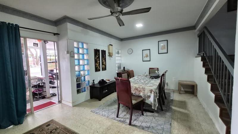 2-storey Terraced House for Sale in Seksyen 4 (Shah Alam) - Irwan Yusoff - PropertyGuru.com.my