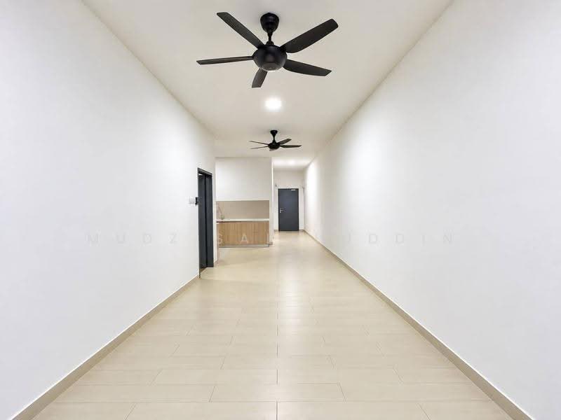 Pangsapuri untuk Dijual di Selangorku Pr1ma Lakefront Homes - Mudz Salahuddin - Corridor - PropertyGuru.com.my