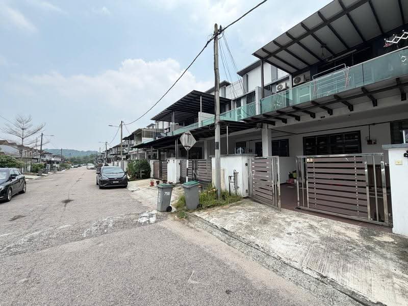 Rumah Teres untuk Dijual di Taman Pulai Jaya (Kulai) - Finn Aw - Exterior - PropertyGuru.com.my