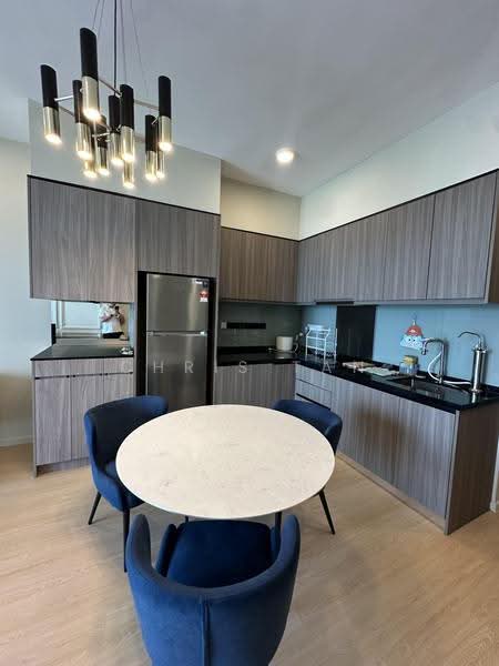 Service Residence for Sale at Bloomsvale Menara Vista Petaling - Chris Tan - Kitchen - PropertyGuru.com.my