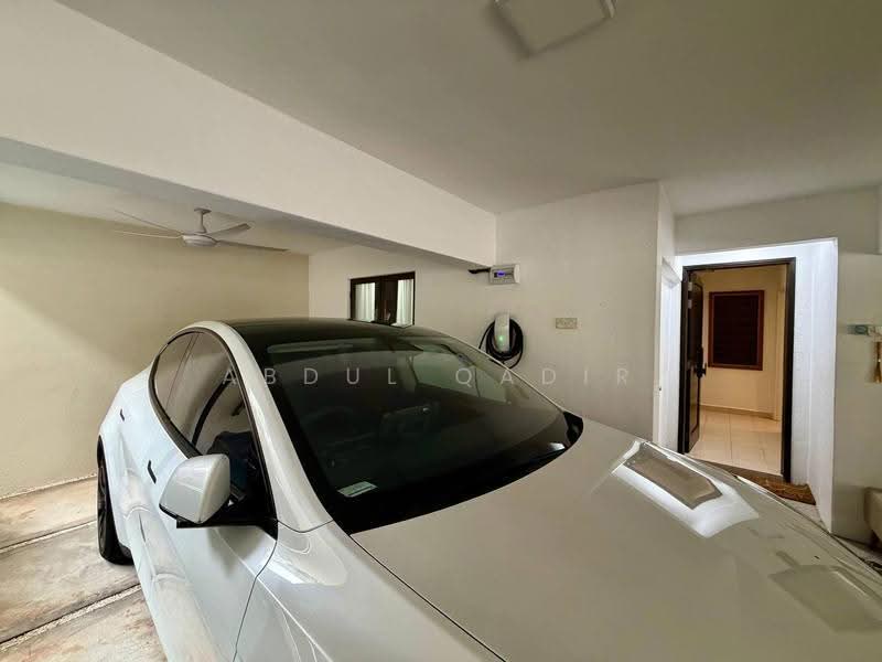 Rumah Berkembar untuk Dijual di Taman Danau Desa (Taman Desa) - Abdul Qadir - PropertyGuru.com.my