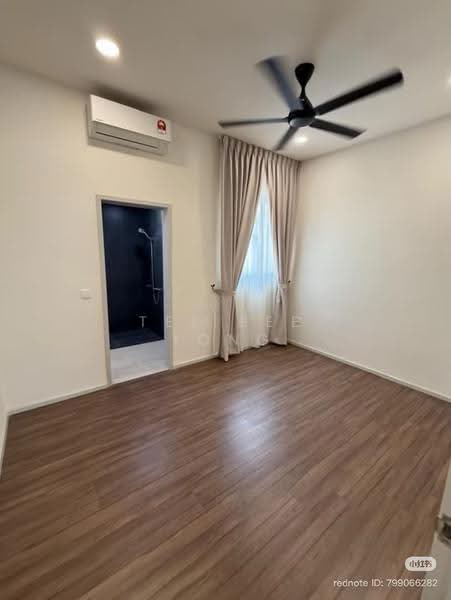 2.5-storey Terraced House for Rent in Taman Bukit Serdang (Seri Kembangan) - Tee Bee Yong - Bedroom - PropertyGuru.com.my