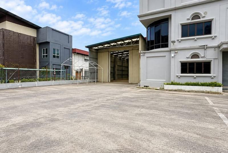Kilang Berkembar untuk Disewa di Kota Damansara (Selangor) - CCS Shan - PropertyGuru.com.my