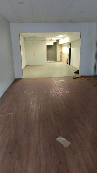 Shop for Sale in Bandar Putra Permai (Seri Kembangan) - ch yong - Interior - PropertyGuru.com.my
