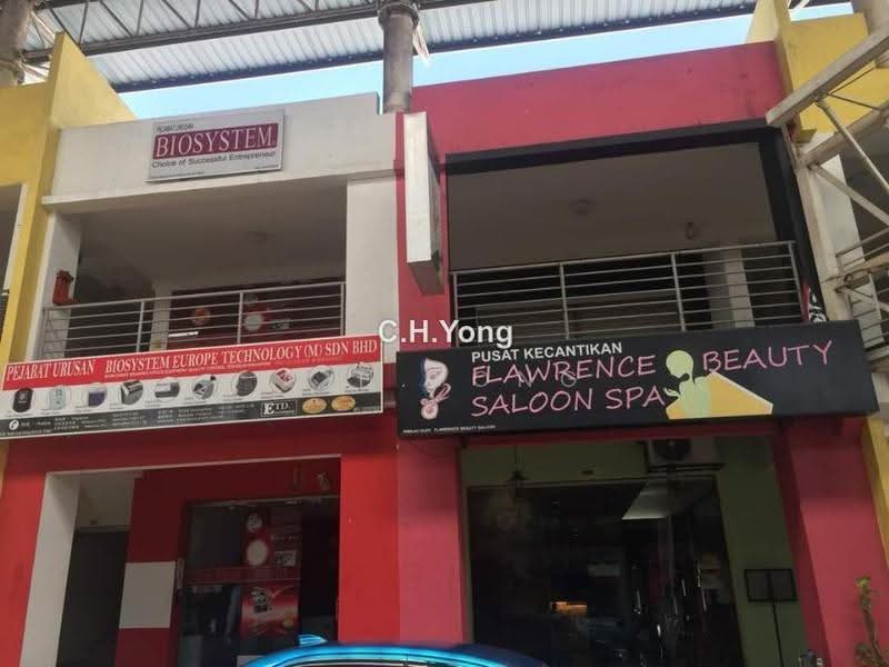 Shop for Sale in Bandar Putra Permai (Seri Kembangan) - ch yong - PropertyGuru.com.my