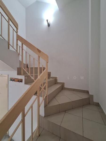 2.5-storey Terraced House for Sale in BANDAR PUCHONG JAYA (Puchong) - Shanice Low - Interior - PropertyGuru.com.my