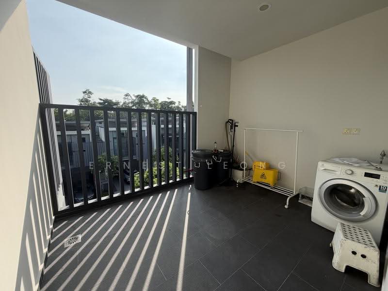 Terraced House for Sale in Desa Parkcity (Kuala Lumpur) - Ernest Leong - Balcony - PropertyGuru.com.my