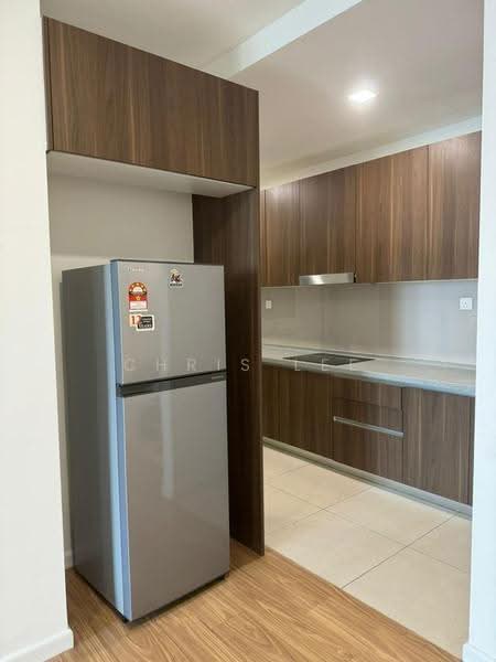 Kondominium untuk Disewa di Lakefront Residence - Chris Lee - Kitchen - PropertyGuru.com.my