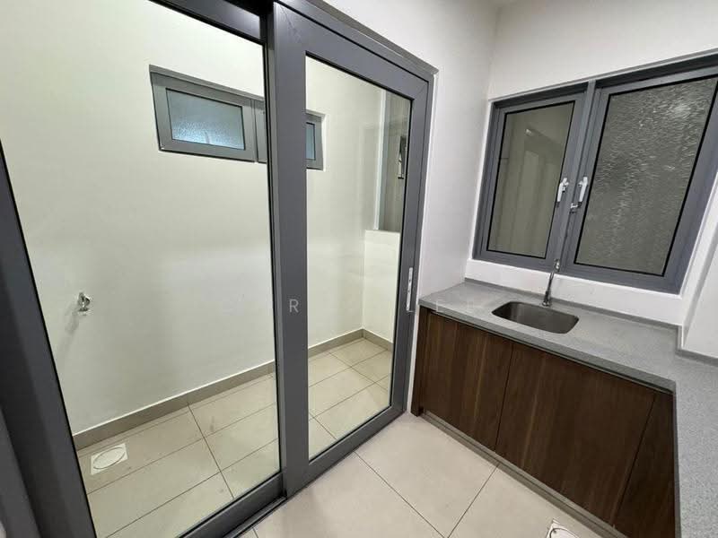 Kondominium untuk Disewa di Lakefront Residence - Chris Lee - Interior - PropertyGuru.com.my