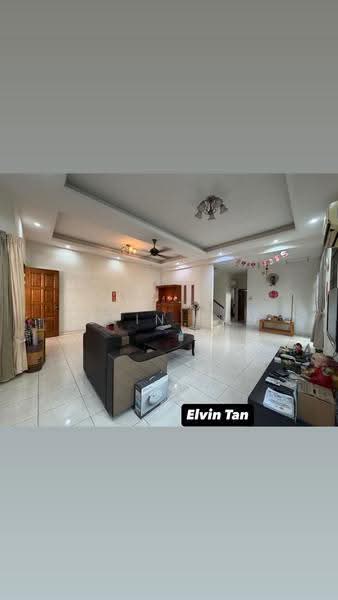 Rumah Berkembar untuk Dijual di Butterworth (Penang) - Elvin Tan - Living Room - PropertyGuru.com.my