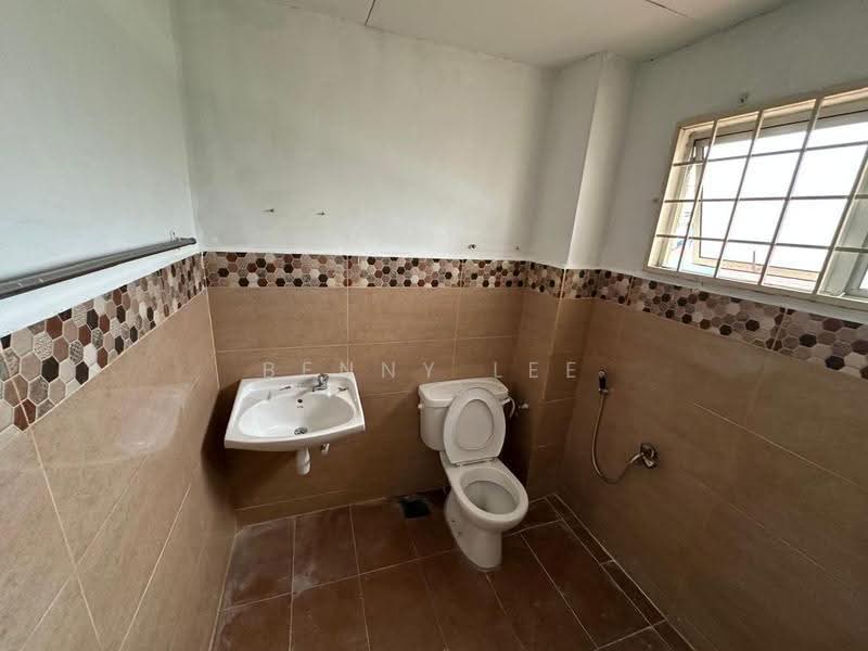2-storey Terraced House for Rent in Bandar Damai Perdana (Cheras) - Benny Lee - Bathroom - PropertyGuru.com.my