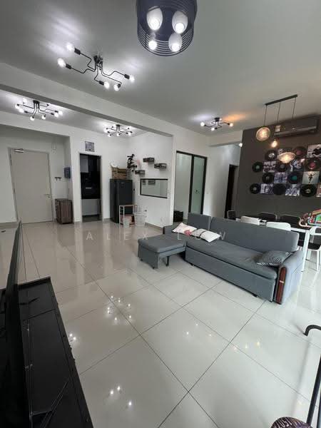 Kediaman Servis untuk Disewa di Citizen @ Old Klang Road - Alex Low - Living Room - PropertyGuru.com.my
