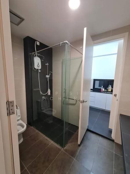 Pangsapuri untuk Dijual di Eco Nest @ Eco Botanic - Yap Sin Chen - Bathroom - PropertyGuru.com.my