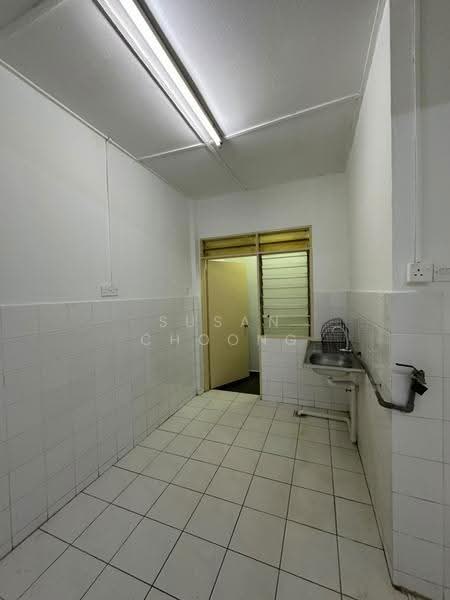 Apartment for Rent at Pangsapuri Orkid - Susan Choong - Kitchen - PropertyGuru.com.my