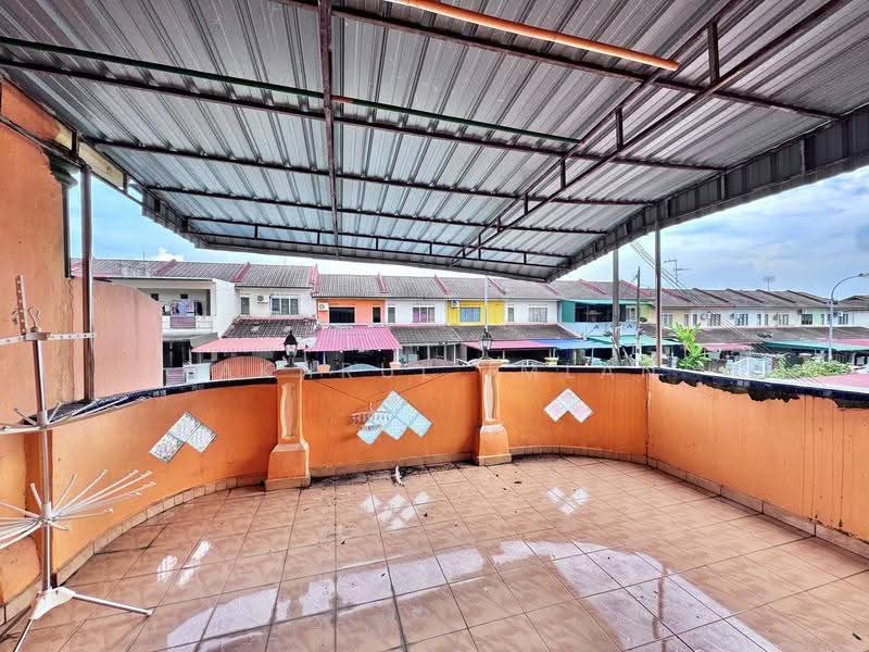 2-storey Terraced House for Sale in Taman Pulai Indah (Johor Bahru) - Fakhrul Imlan - Balcony - PropertyGuru.com.my