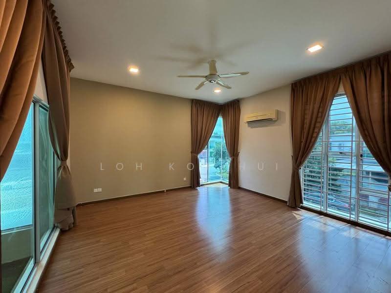 Cluster House for Rent in Taman Nusa Bestari (Iskandar Puteri (Nusajaya)) - Loh Kok Hui - Living Room - PropertyGuru.com.my