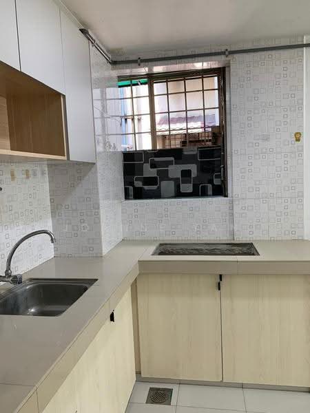 Flat for Sale at Desa Sri Puteri - Joanne Yan - Kitchen - PropertyGuru.com.my