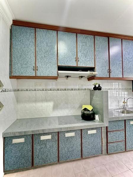 2-storey Terraced House for Sale in Taman Cheng Perdana (Cheng) - Tim Piong - Kitchen - PropertyGuru.com.my