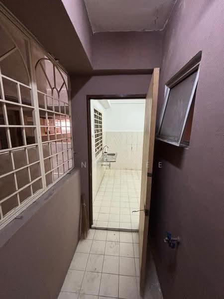 Apartment for Rent at Sri Ria Apartments - Benny Lee - Interior - PropertyGuru.com.my