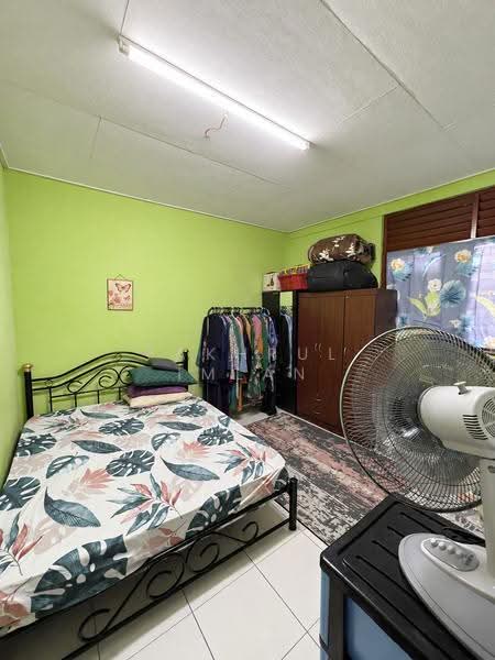 Rumah Teres 1-Tingkat untuk Dijual di Taman Desa Rahmat (Tampoi) - Fakhrul Imlan - Bedroom - PropertyGuru.com.my