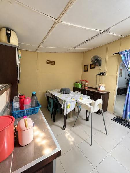 Rumah Teres 1-Tingkat untuk Dijual di Taman Desa Rahmat (Tampoi) - Fakhrul Imlan - Dining Room - PropertyGuru.com.my