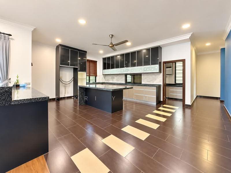 Bungalow House for Sale in Bangi (Selangor) - Fikri Yasmin - Kitchen - PropertyGuru.com.my