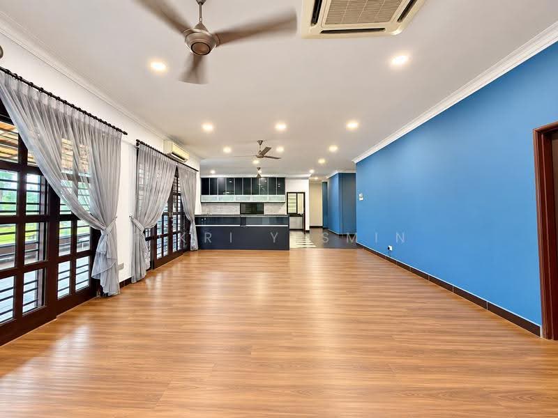 Bungalow House for Sale in Bangi (Selangor) - Fikri Yasmin - Living Room - PropertyGuru.com.my