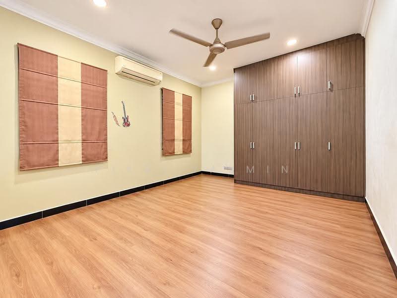 Bungalow House for Sale in Bangi (Selangor) - Fikri Yasmin - Bedroom - PropertyGuru.com.my
