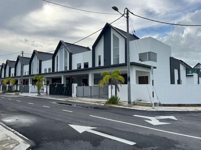 1-storey Terraced House for Sale in Simpang Empat (Kedah) - Jayden Geh - Exterior - PropertyGuru.com.my